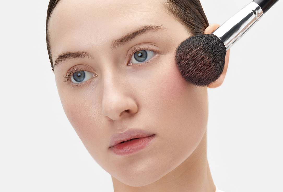 Vivienne Sabo Creamy blush Souffle a la rose