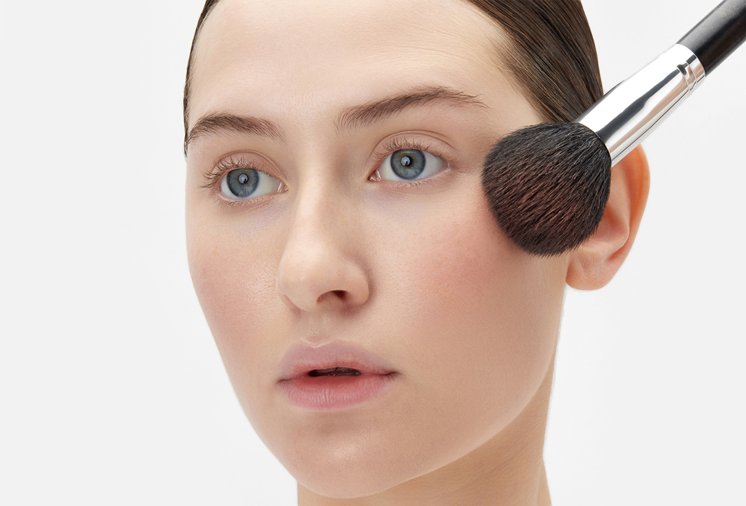 Vivienne Sabo Creamy blush Souffle a la rose