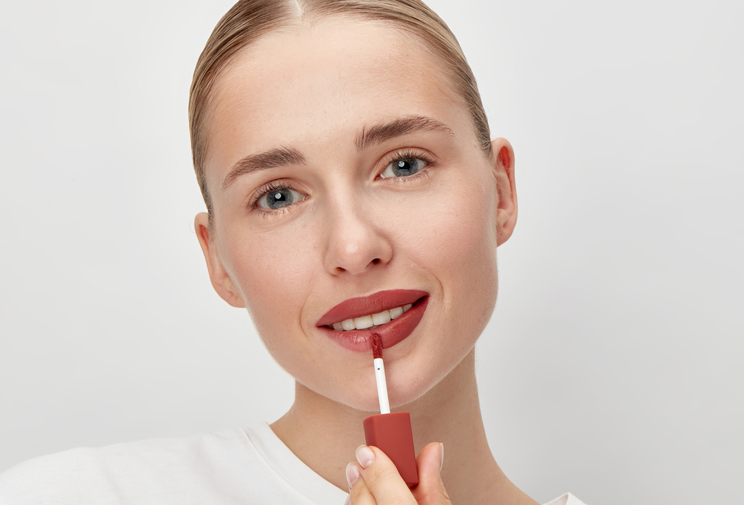 3INA Creamy, Long-Lasting matte lipstick The Longwear Lipstick