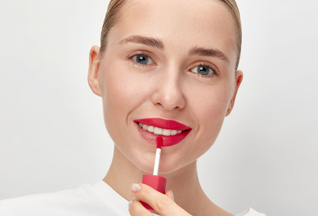 3INA Creamy, Long-Lasting matte lipstick The Longwear Lipstick