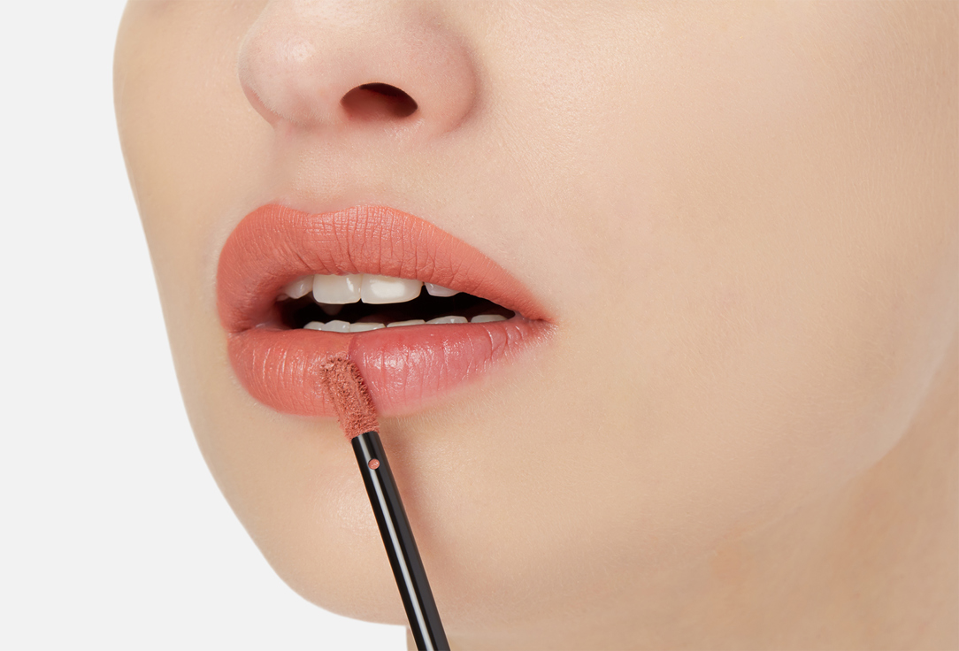DEBORAH MILANO Matte liquid lipstick Fluid velvet