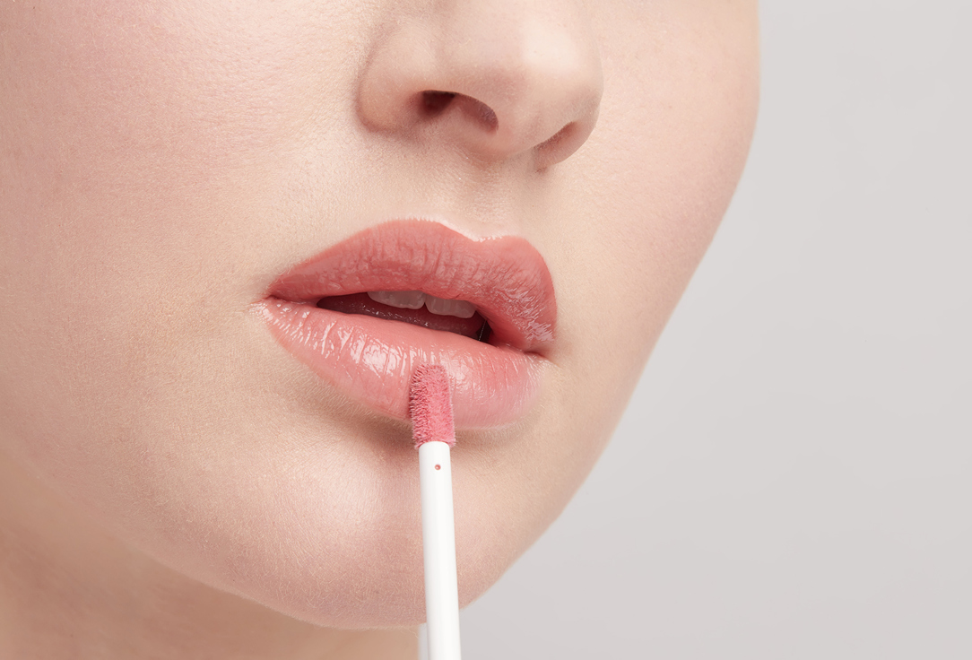 ALIX AVIEN Velvet Long-Wear Lipstick Matte Liquid Lipstick 02, Dusty rose 3 ml ALIX AVIEN Velvet Long-Wear Lipstick Matte Liquid Lipstick