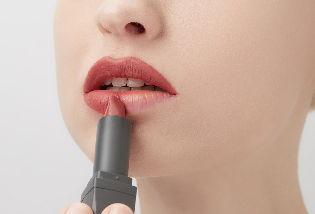 ALIX AVIEN Creamy Matte Lipstick Matte Lipstick