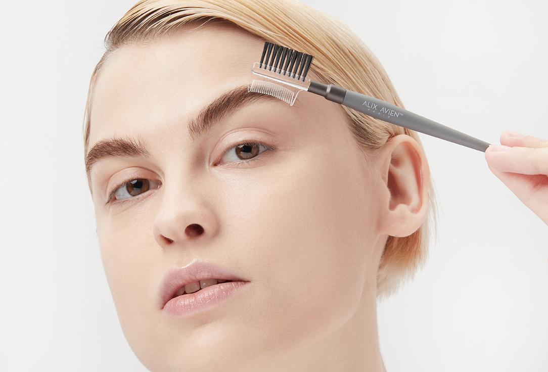 ALIX AVIEN Dual-ended Brow Comb Eyebrow Comb 1 pcs ALIX AVIEN Dual-ended Brow Comb Eyebrow Comb