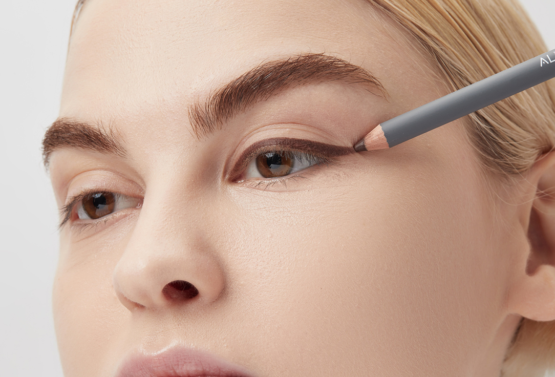 ALIX AVIEN Matte Eye Pencil Eyeliner Pencil Brown 1.14 g ALIX AVIEN Matte Eye Pencil Eyeliner Pencil