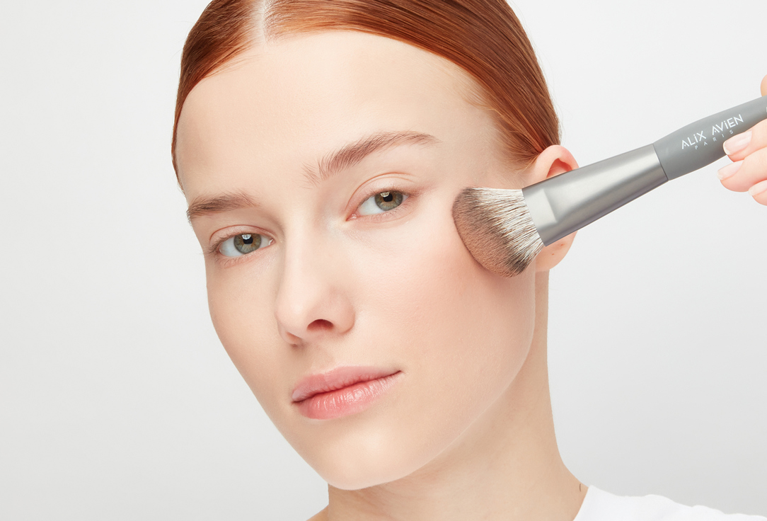 ALIX AVIEN Makeup Brush Contour Brush