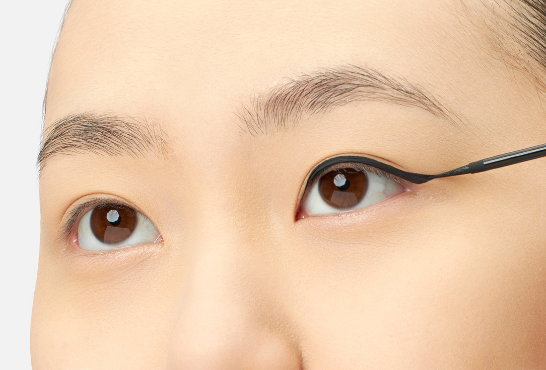 Max Factor Liquid Eyeliner Masterpiece Black 1.7 ml Max Factor Liquid Eyeliner Masterpiece
