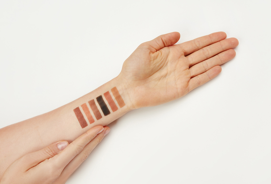 Kevyn Aucoin Eyeshadow Palette The Contour