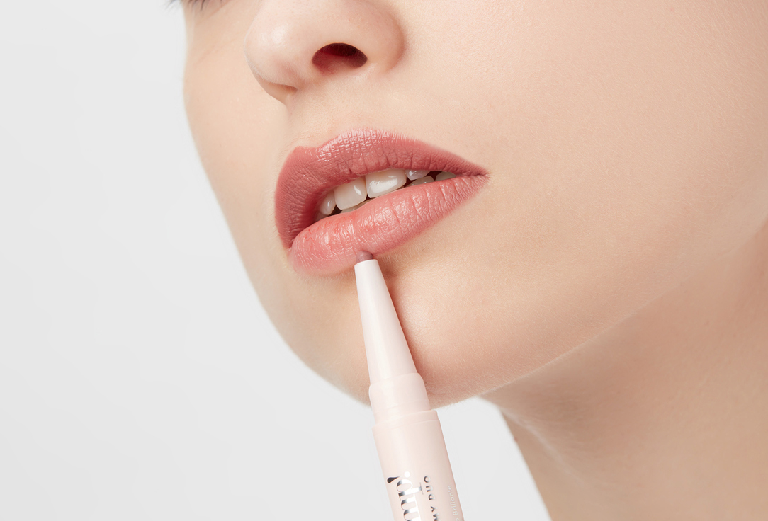 Pupa Contouring Lip Pencil & Shiny Lipstick 2-in-1 Vamp! Creamy Duo