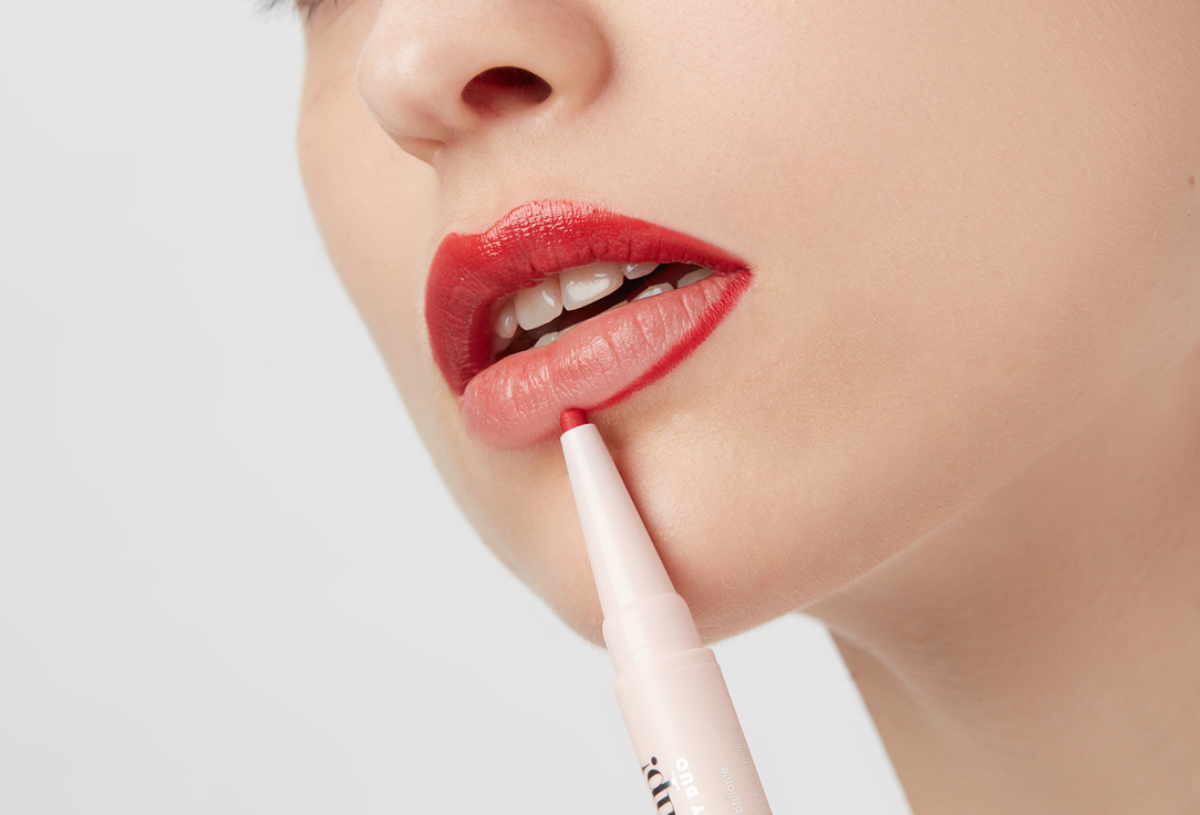 Pupa Contouring Lip Pencil & Shiny Lipstick 2-in-1 Vamp! Creamy Duo