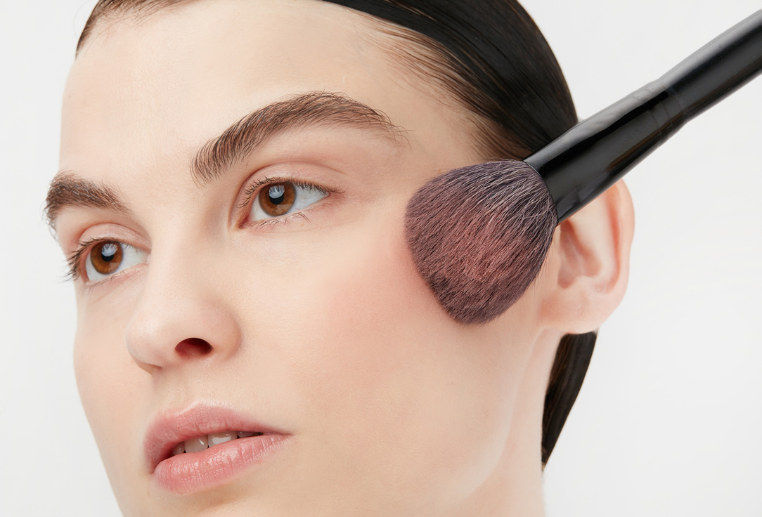 DEBORAH MILANO Natural effect blush Super blush
