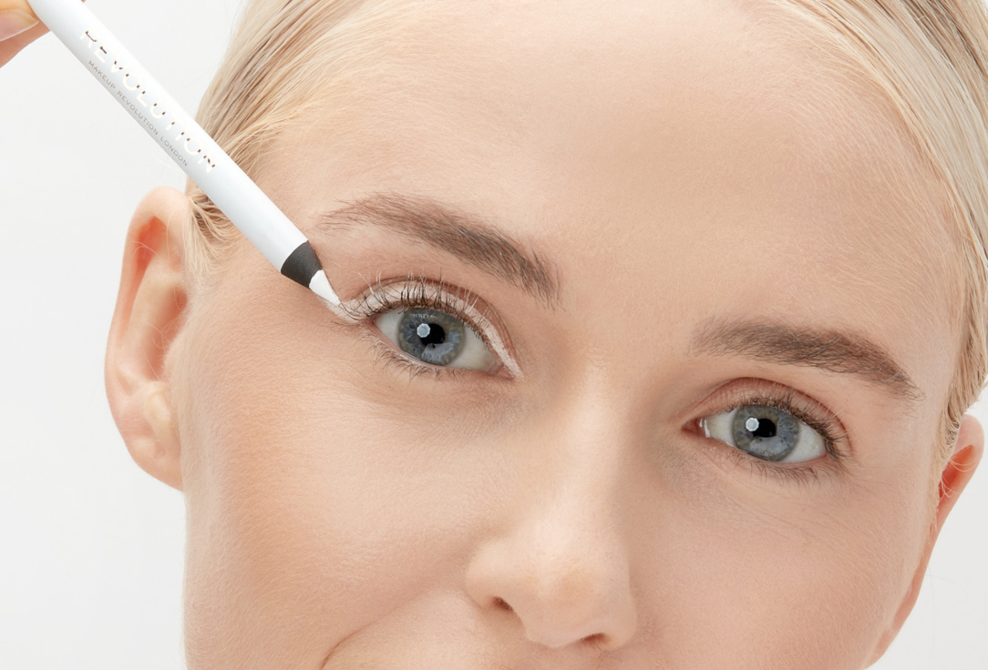 MakeUp Revolution Eyeliner Pencil Streamline Waterline