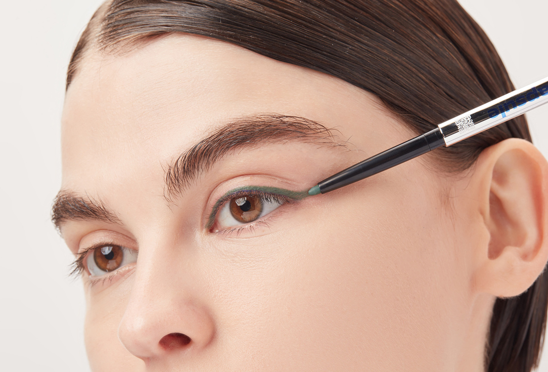 B.COLOUR PROFESSIONAL Long-Lasting Matte kajal eye pencil Capsule