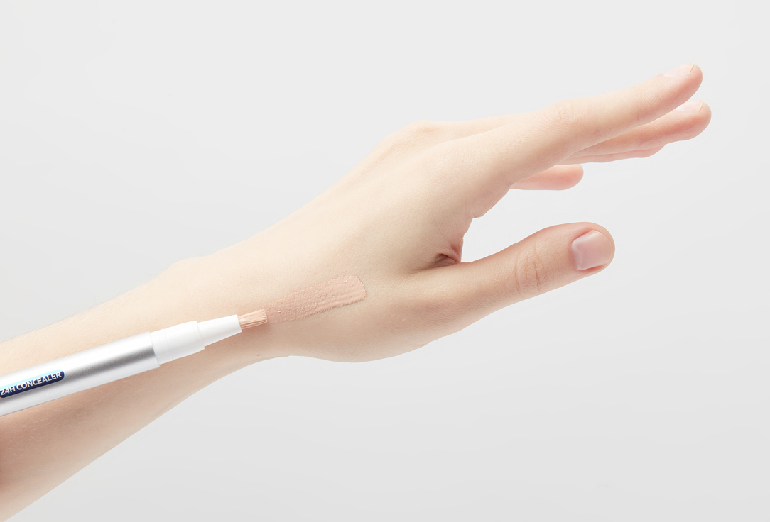 B.COLOUR PROFESSIONAL Long-Lasting Hydrating Concealer CAPSULE