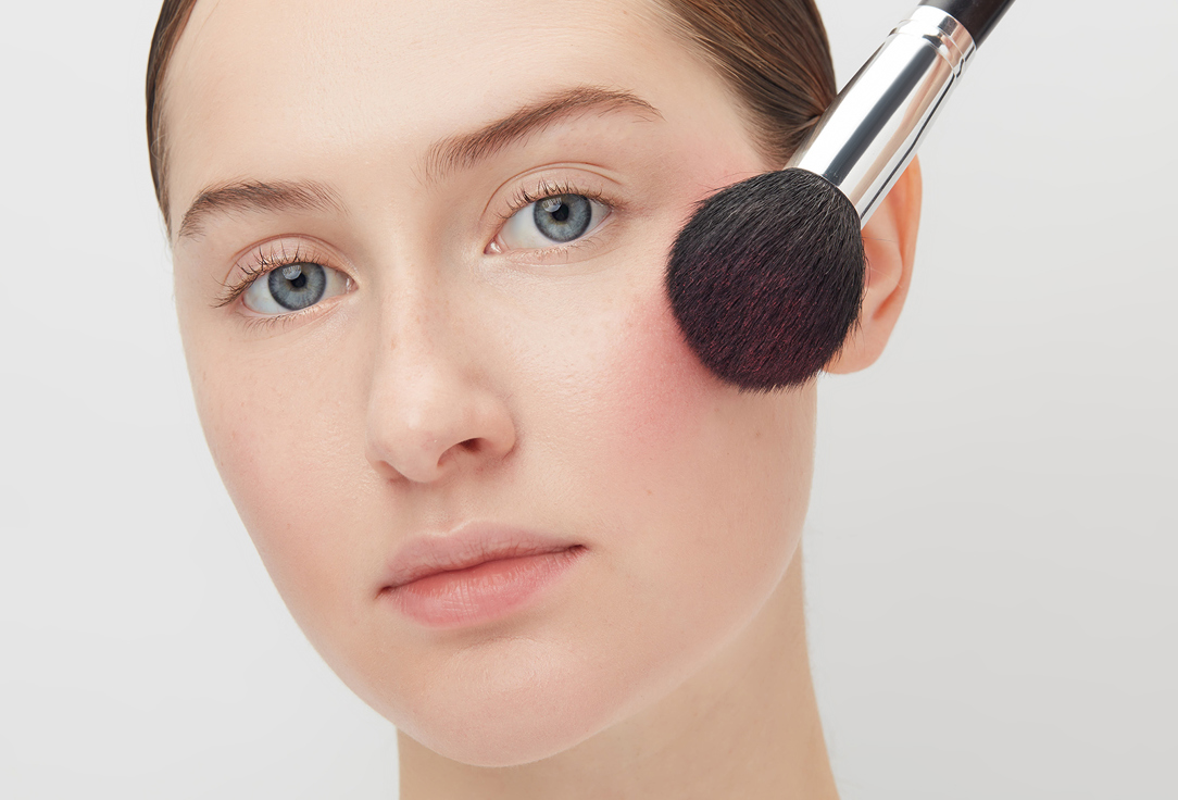 B.COLOUR PROFESSIONAL Velvet Mousse Blush 3-in-1 CAPSULE