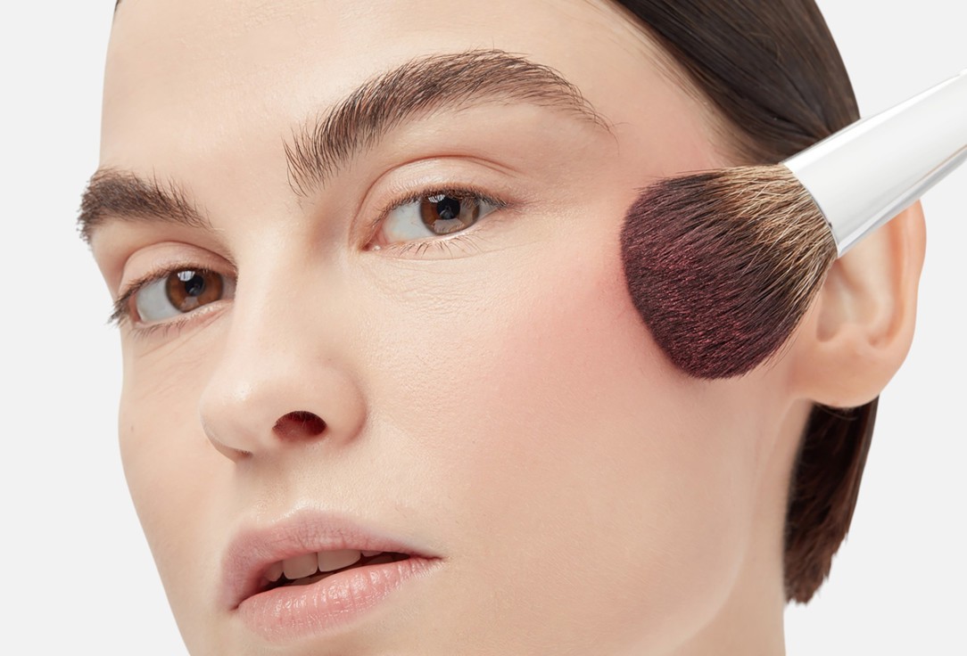 B.COLOUR PROFESSIONAL Velvet Mousse Blush 3-in-1 CAPSULE