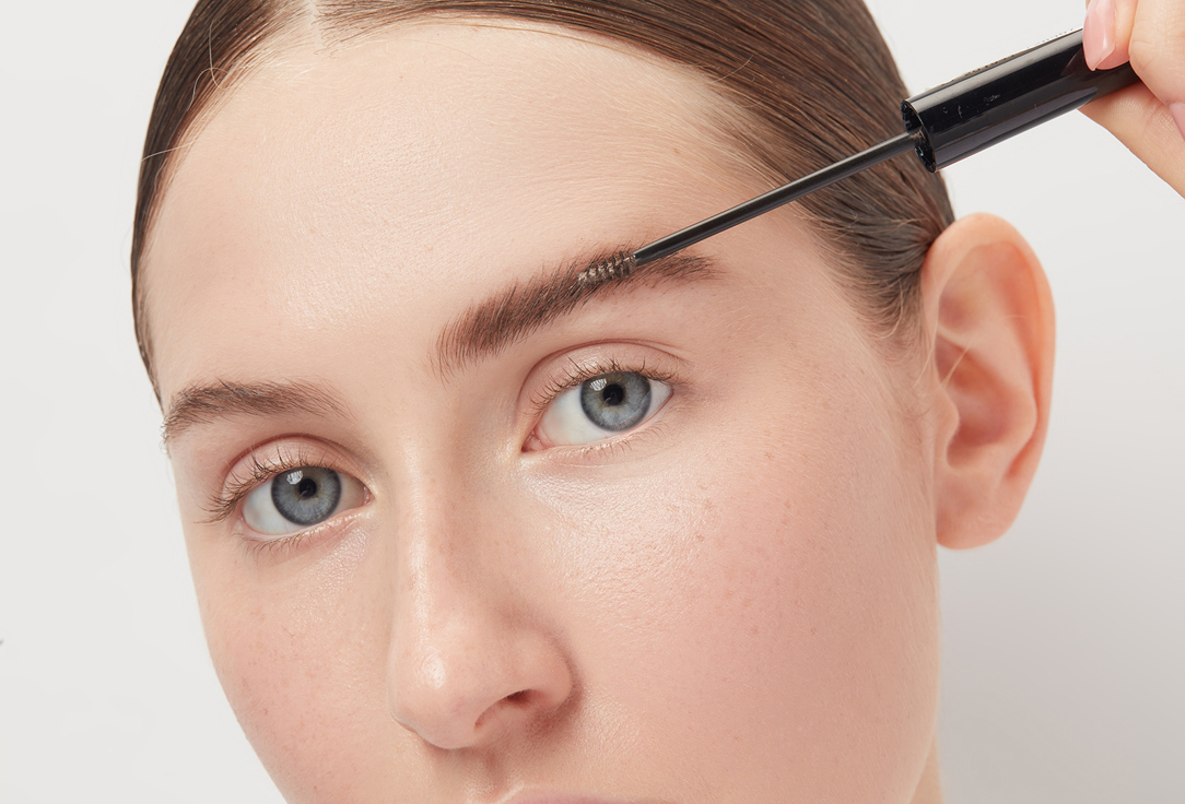 Radiant Professional Make-Up Eyebrow Mascara Brow Definer Fix & Color