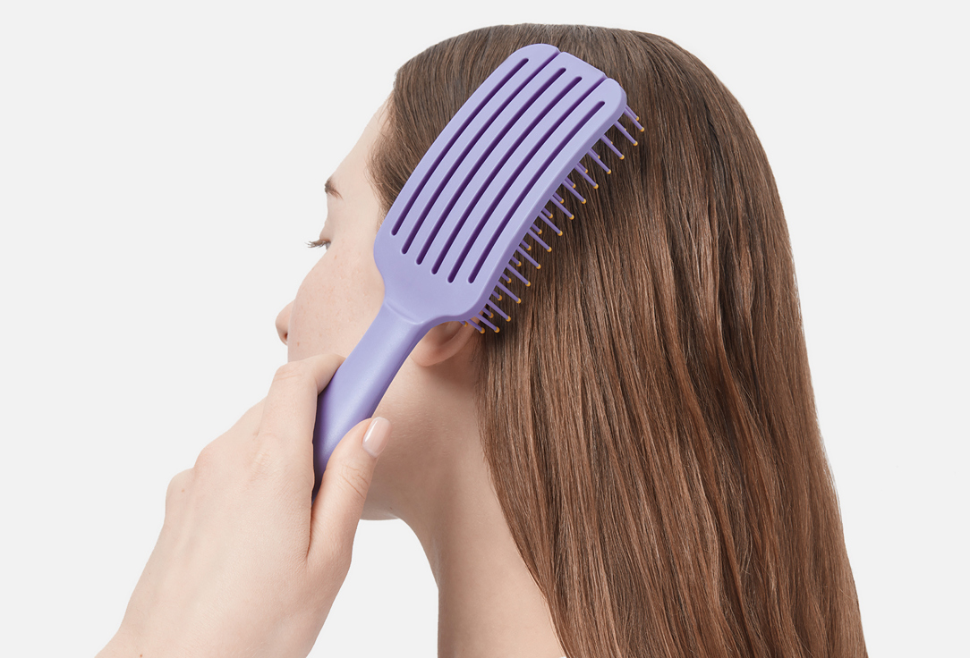 RAD BRUSH FOR DRY AND WET HAIR eezy breezy brush