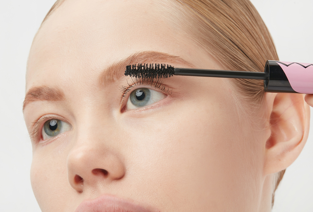 Wet n Wild Waterproof Boosting Mascara Breakup Proof Ultra black 8 ml Wet n Wild Waterproof Boosting Mascara Breakup Proof