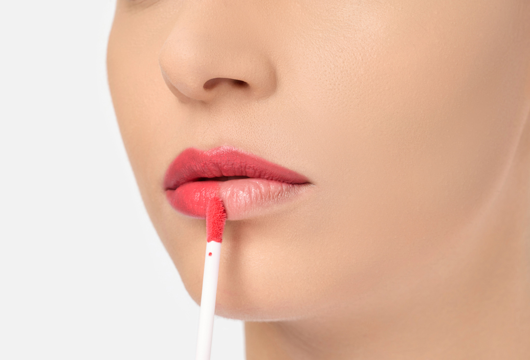 Wet n Wild Lipstick Cloud Pout Marshmallow Lip Mousse