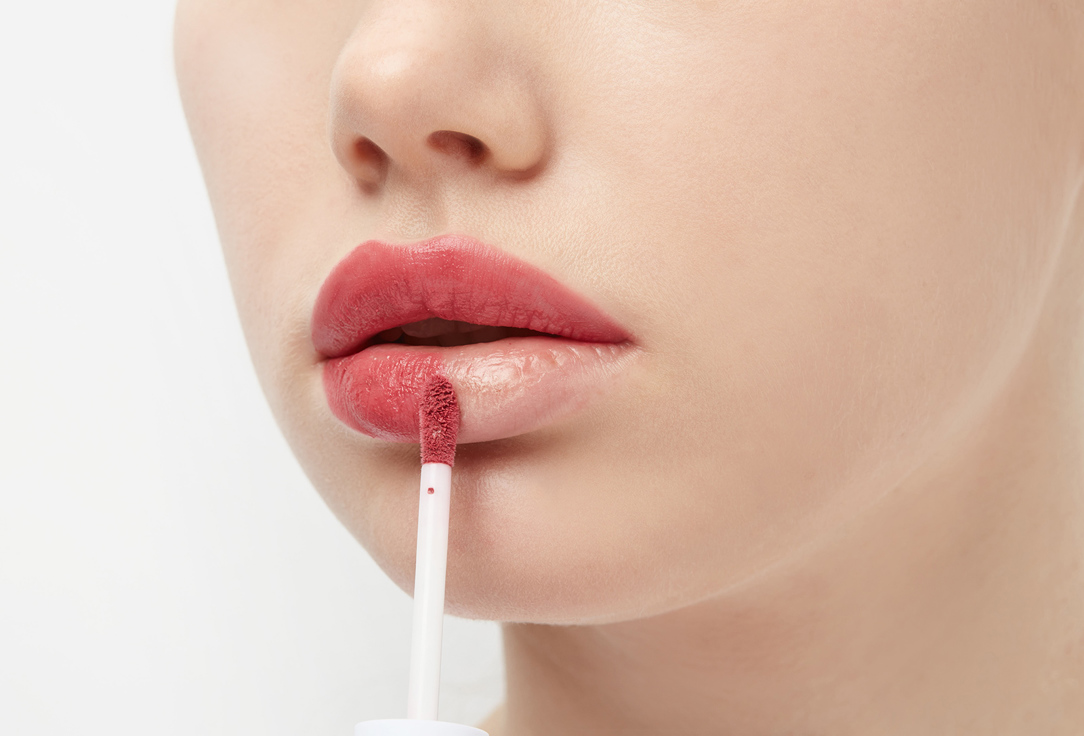 Wet n Wild Lipstick Cloud Pout Marshmallow Lip Mousse