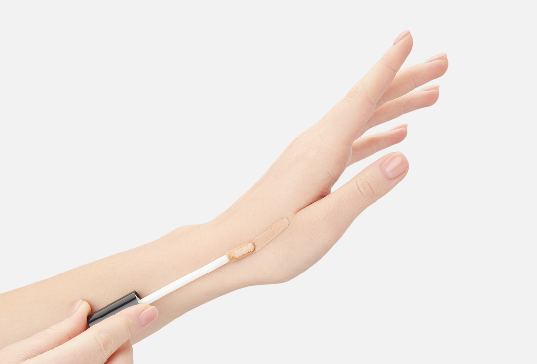 Wet n Wild long-lasting Full Coverage Concealer MegaLast Incognito Light medium 5 ml Wet n Wild long-lasting Full Coverage Concealer MegaLast Incognito