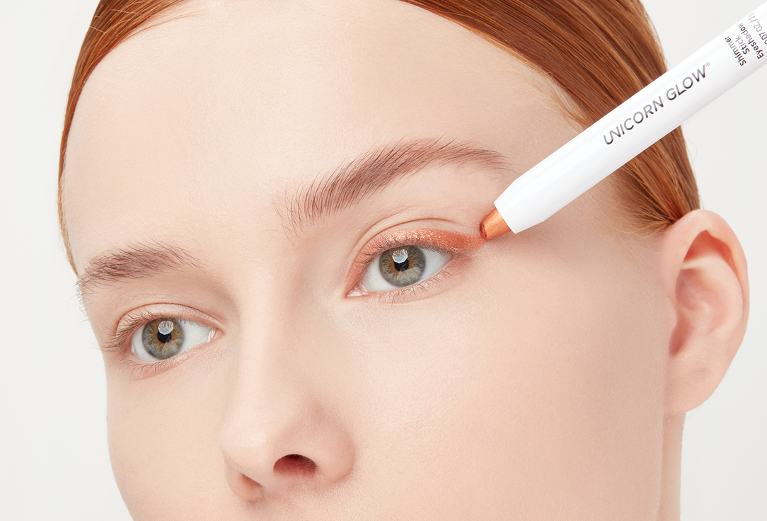 UNICORN GLOW. Stick Eyeshadow Shimmer