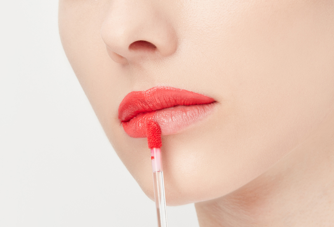 UNICORN GLOW. Matte Lip Tint Magnetic