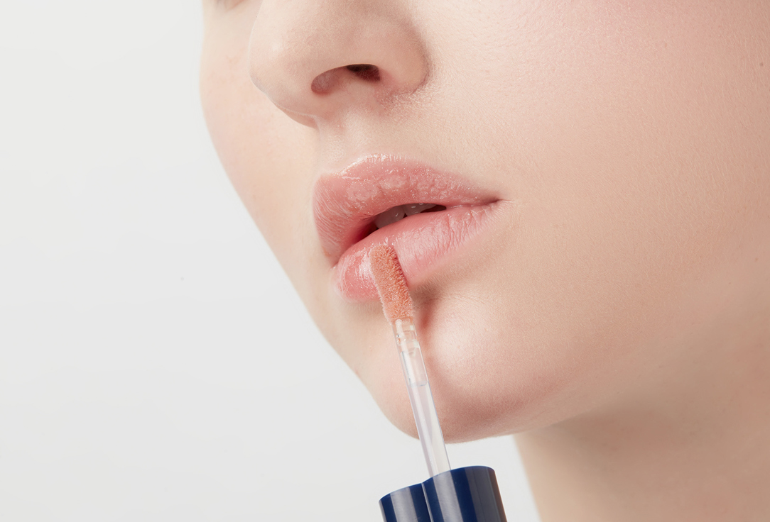 SHU Shimmer Lip Gloss SEXY NUDE 448, Shimmering Cocoa 3 ml SHU Shimmer Lip Gloss SEXY NUDE
