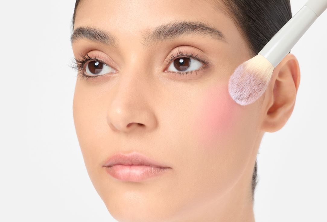 Character Liquid Blush Cheek Rouge