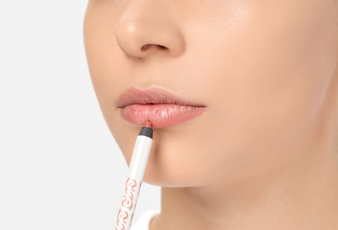 Character Long-Lasting Lip Pencil Lip Definer