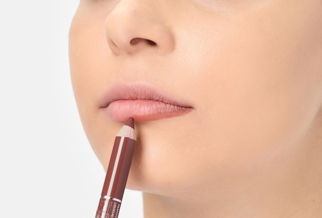 Character Long-Lasting  Matte Lipstick Revolution