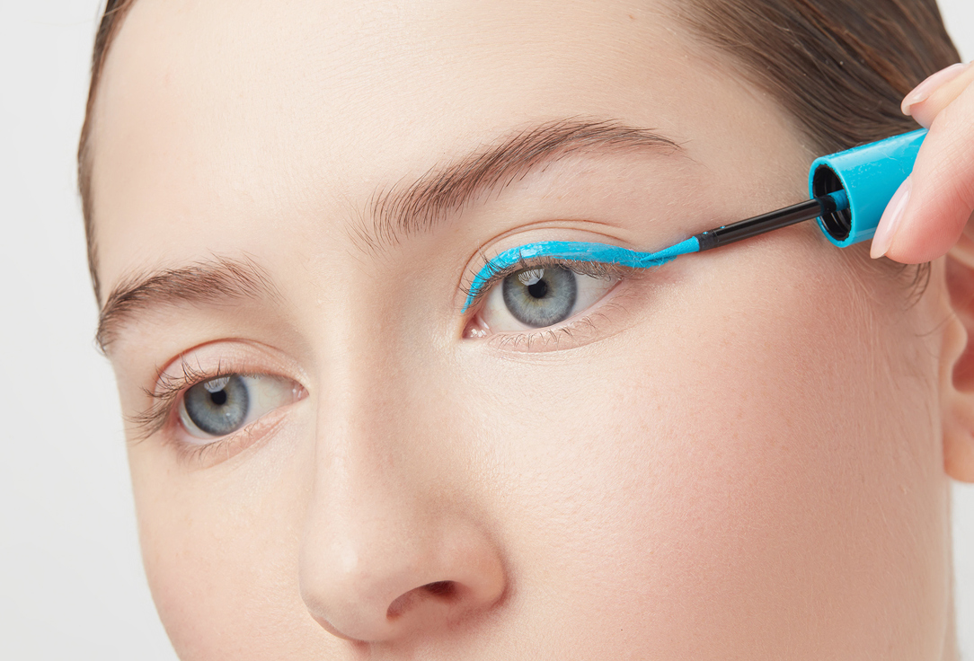 RAD VINYL EYELINER ye eye eye! Vinyl eyeliner