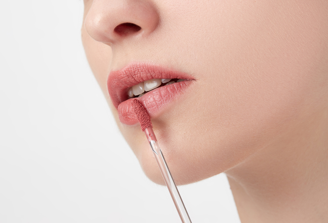 MakeUp Revolution Matte Liquid Lipstick Irl Whipped Lip Crème