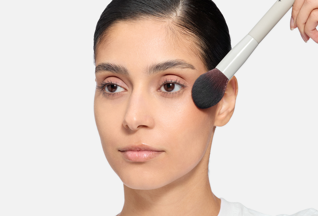 RELOVE REVOLUTION Бронзер Super Bronzer