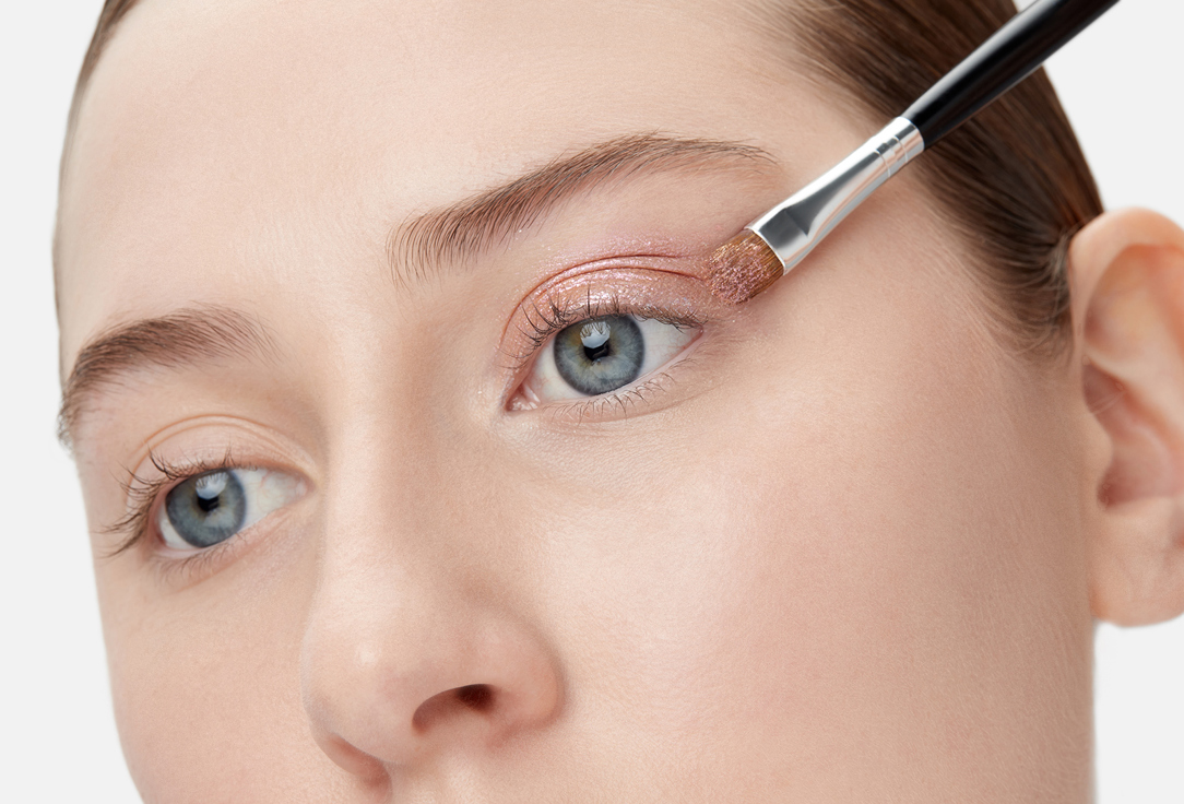 Love Generation Shine Liquid Eyeshadow Nirvana