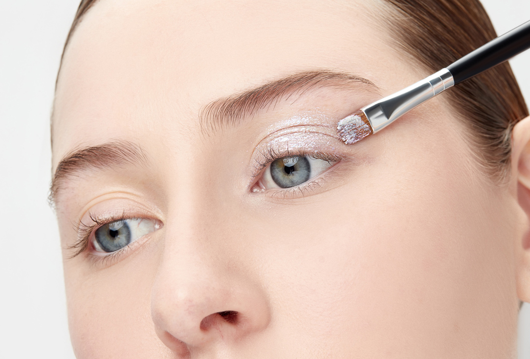 Love Generation Shine Liquid Eyeshadow Nirvana
