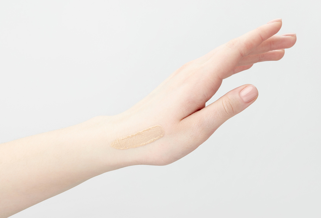 Love Generation Satin Fluid Foundation Bubble