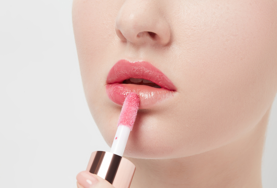 MakeUp Revolution БЛЕСК ДЛЯ ГУБ CERAMIDE LIP