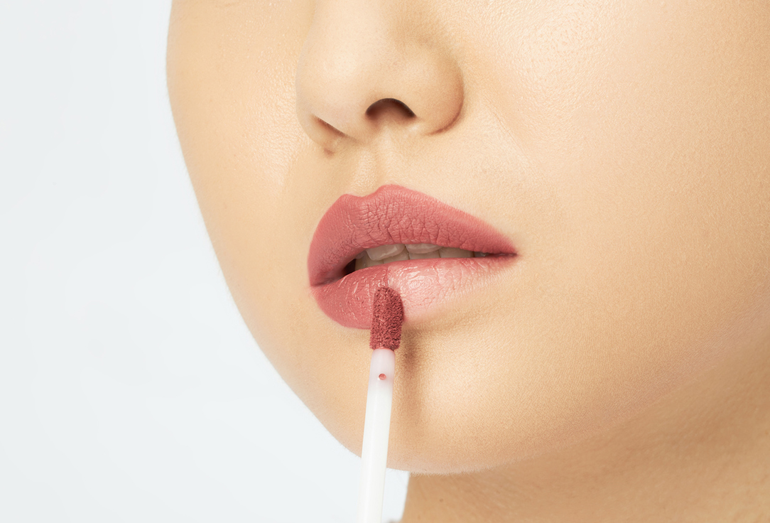 MILANI Longwear Liquid Lipstick Stay Put 130, Iconic 3.2 ml MILANI Longwear Liquid Lipstick Stay Put