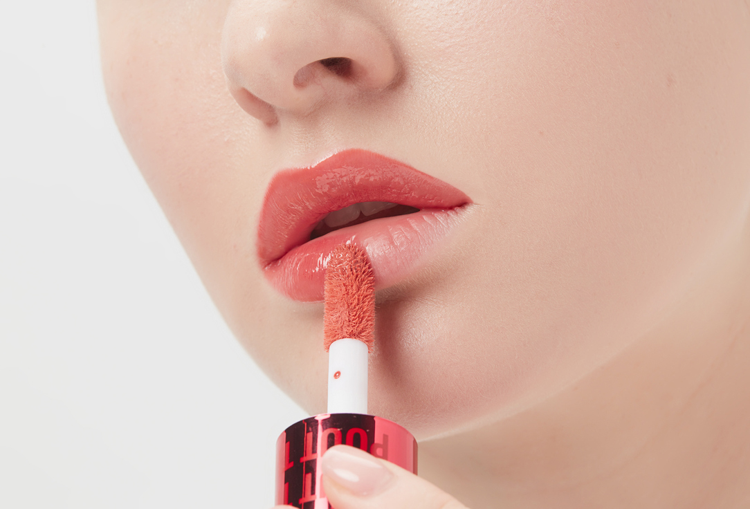 MakeUp Revolution Long-lasting Moisturizing Lip Tint Pout Tint Sweetie coral 3 ml MakeUp Revolution Long-lasting Moisturizing Lip Tint Pout Tint