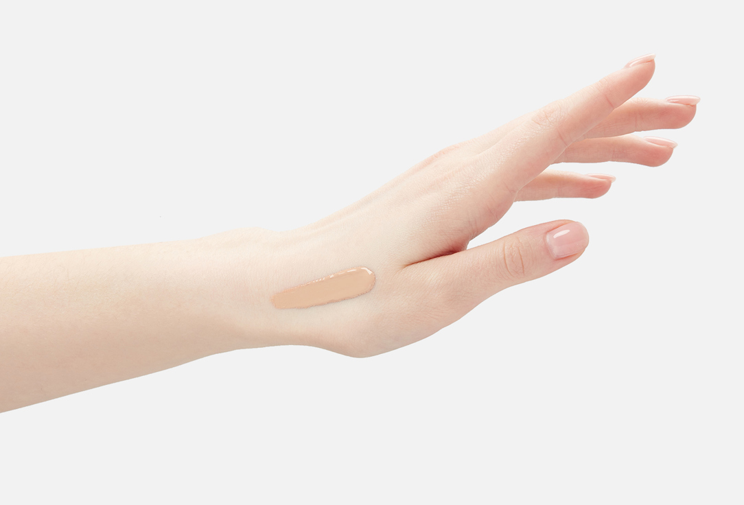 MakeUp Revolution Satin Liquid Serum-Foundation Skin Silk