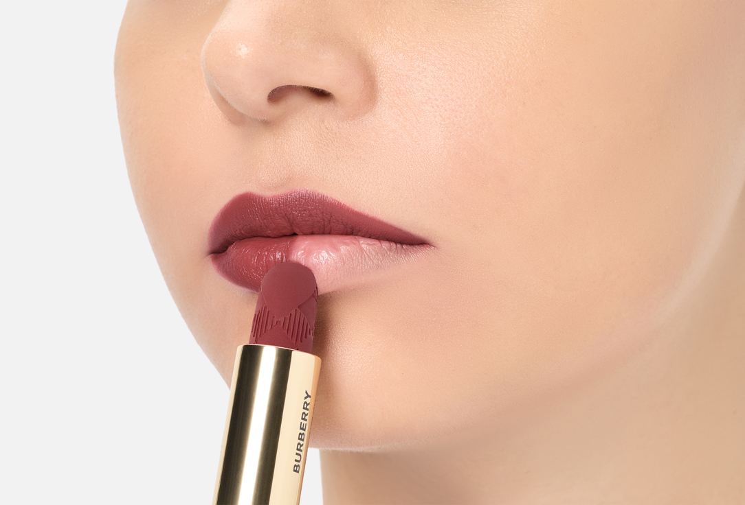 Burberry Long-Lasting Matte Lipstick Kisses