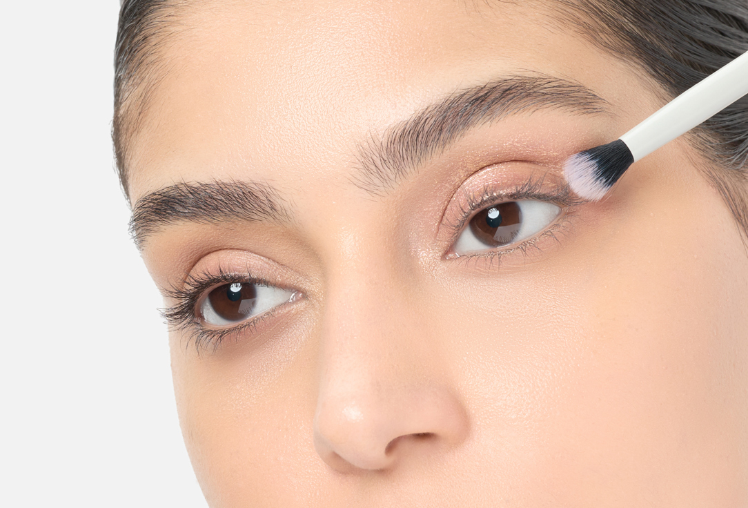 BASSAM FATTOUH Shimmery Liquid Eyeshadow Sparkling Chic