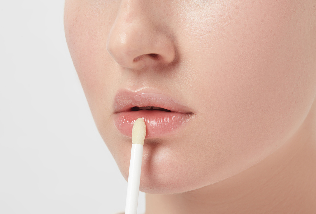 SEVEN7EEN Lip gloss spf15 Juicy Shine 01, Clear 10 ml SEVEN7EEN Lip gloss spf15 Juicy Shine