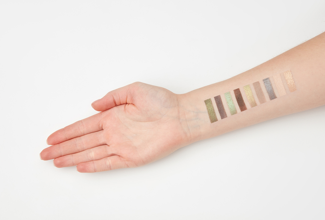 Vivienne Sabo Eyeshadow palette Excentrique
