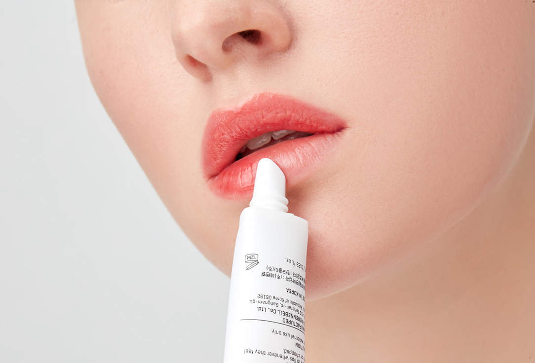 SOME BY MI Smoothing Lip Sun Protector SPF15 V10 hyal