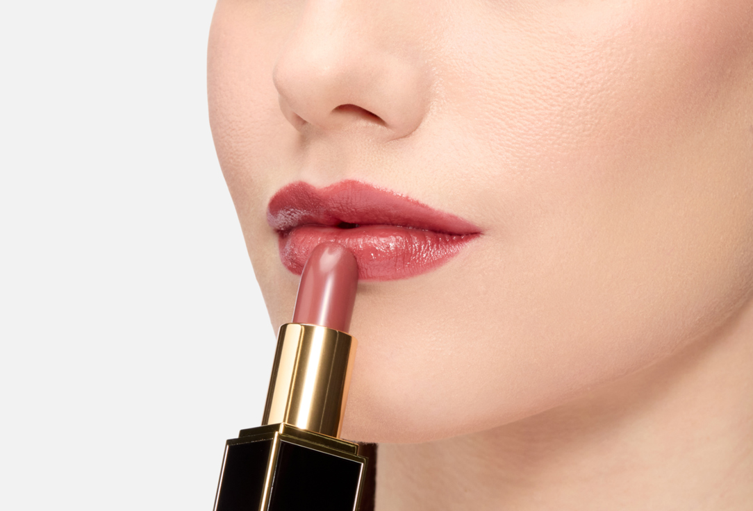 Tom Ford Hydrating Lipstick Runway lip color