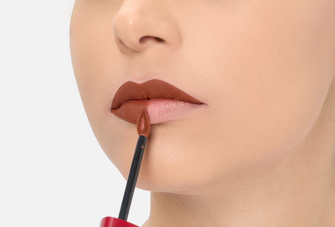 DEBORAH MILANO Liquid lipstick Red touch 14, Fancy caramel 4.5 g DEBORAH MILANO Liquid lipstick Red touch