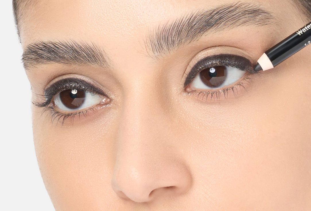 Clarins Long-Lasting Eye Pencil Waterproof Eye Pencil 01, Black 1.2 g Clarins Long-Lasting Eye Pencil Waterproof Eye Pencil